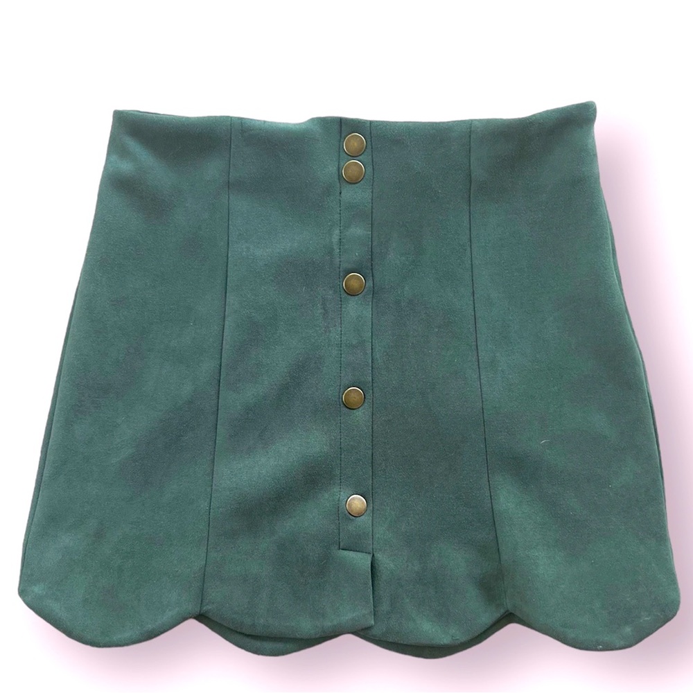 FAVLUX Faux suede green mini skirt. Size medium.